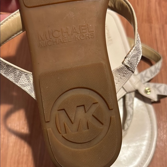 MICHAEL Michael Kors Cream Sandals with Metallic Straps - Picture 2 of 3